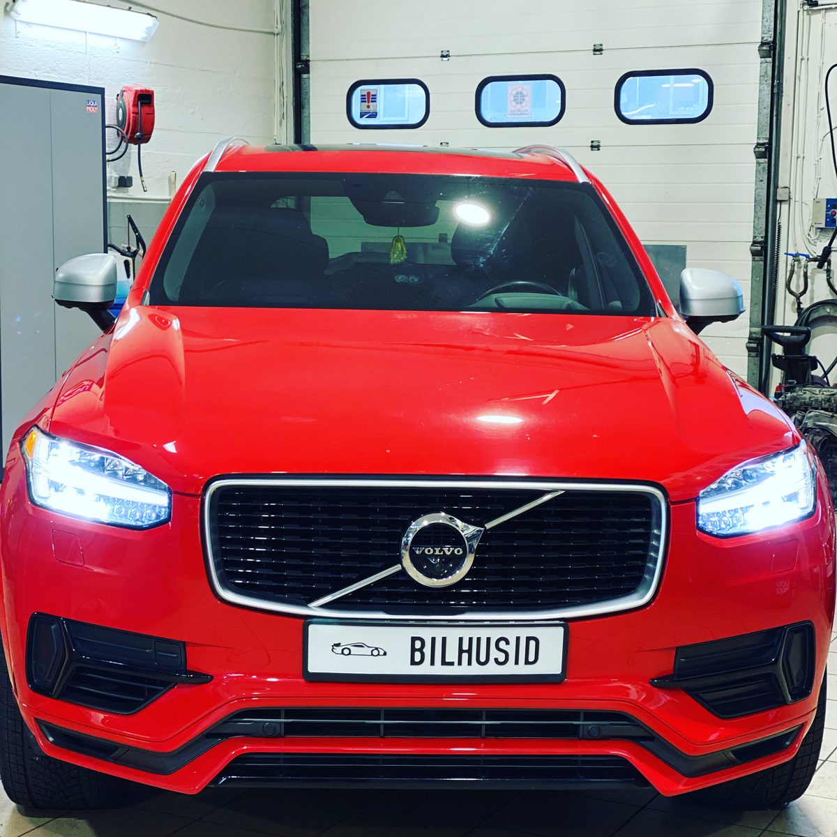 Volvo XC90 á verkstæði Bílhússins í Kópavogi